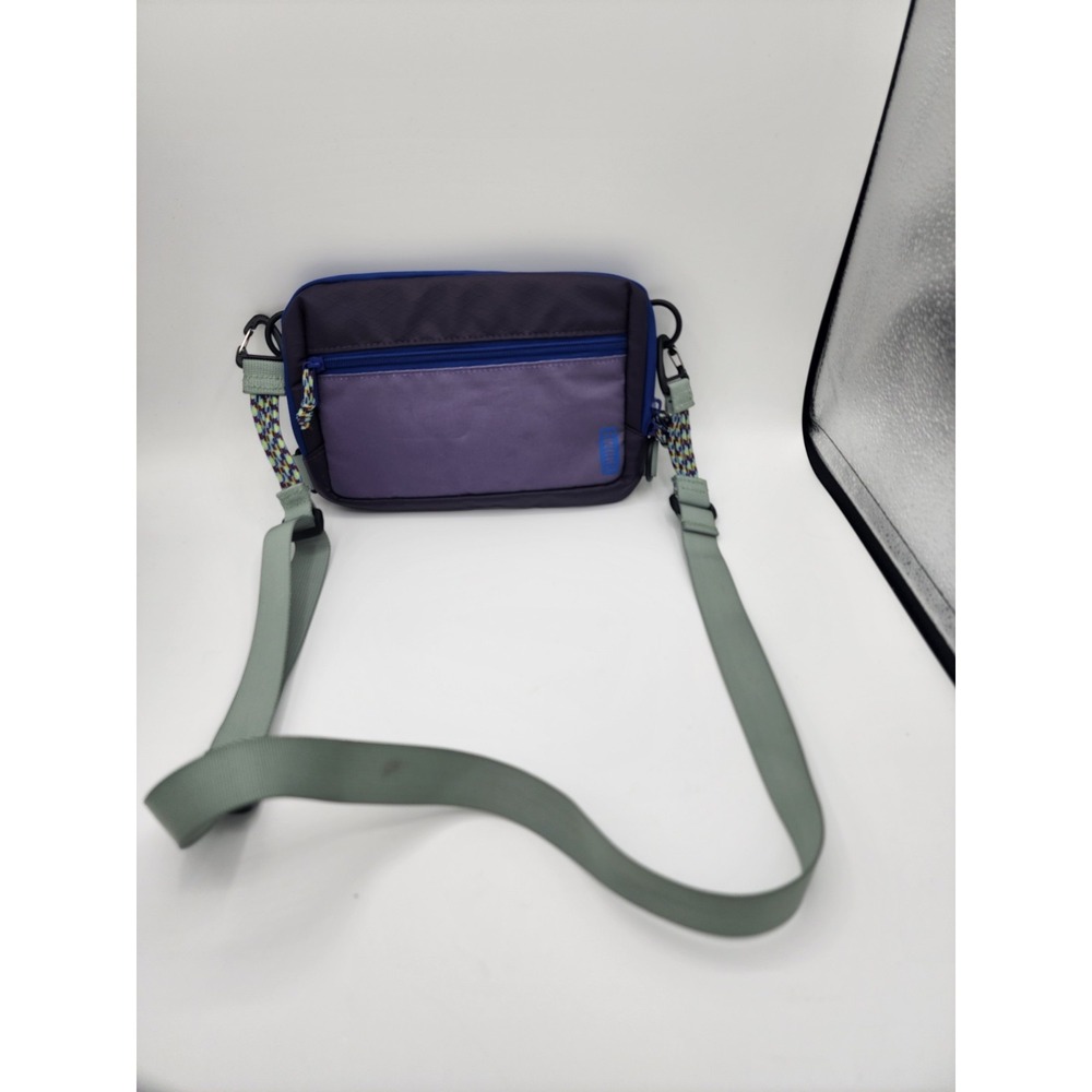Chums Rover Cross-Body Bag